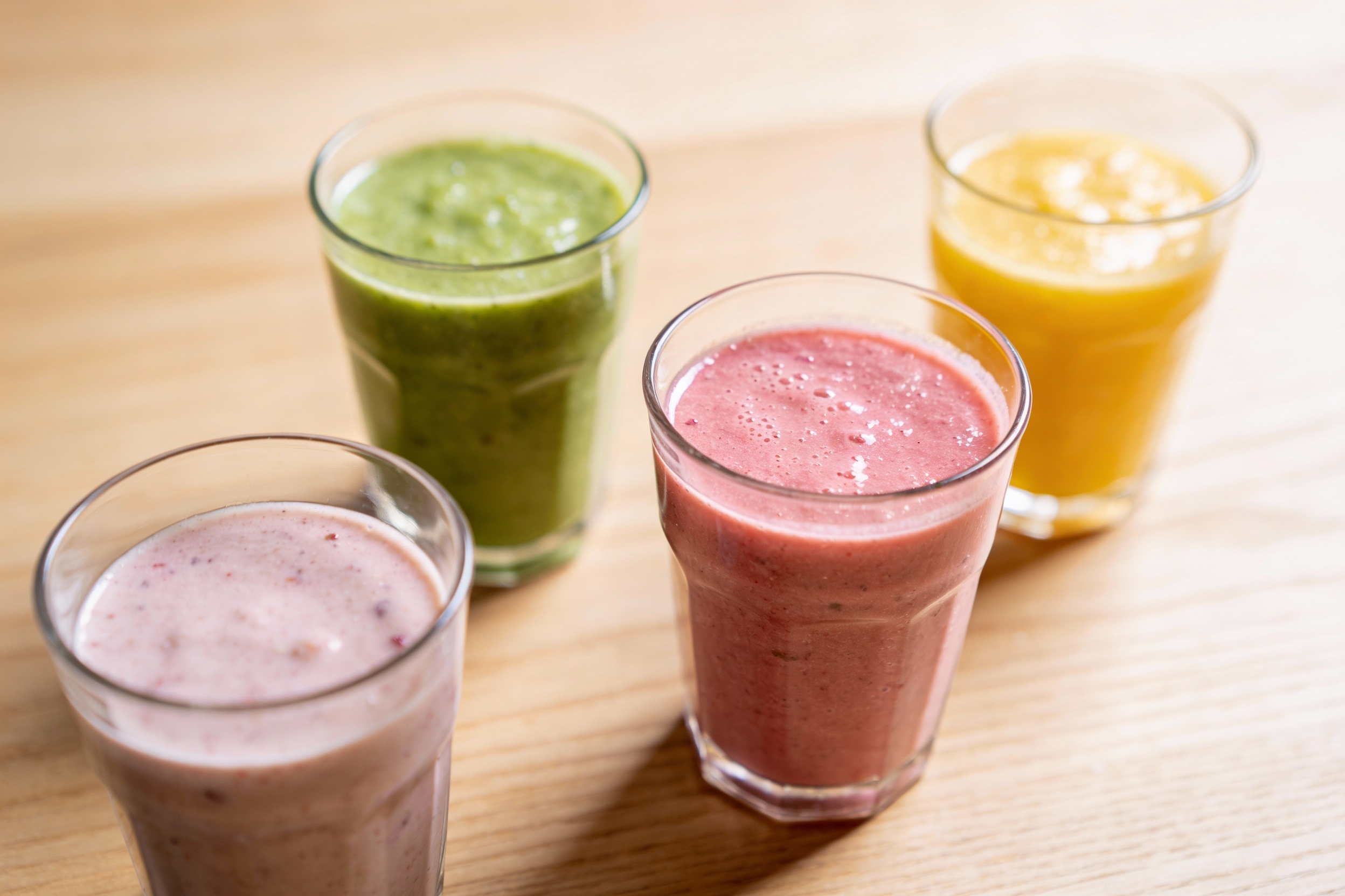 Minimal-Ingredient Smoothies You Can Make Anytime | 3–5 Ingredient Recipes