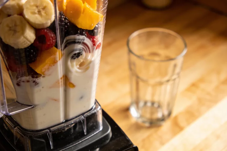 The Easiest Smoothie I Make with Just a Blender and a Glass