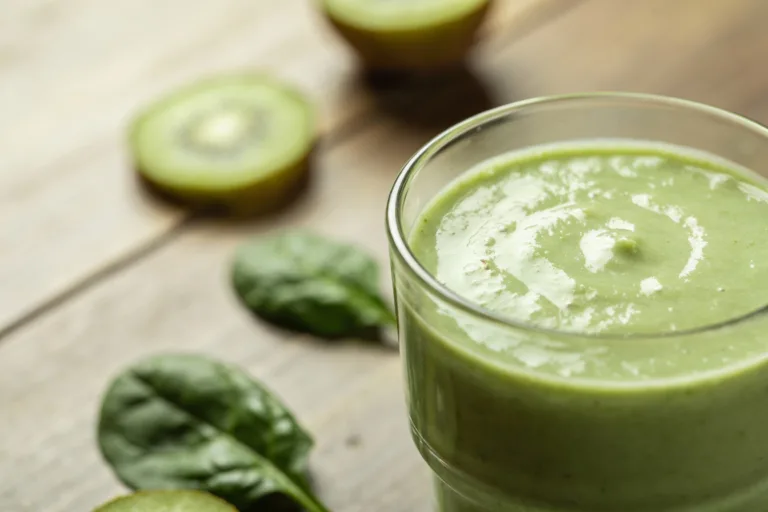 A Gentle Green Smoothie for Days You Need to Take It Easy