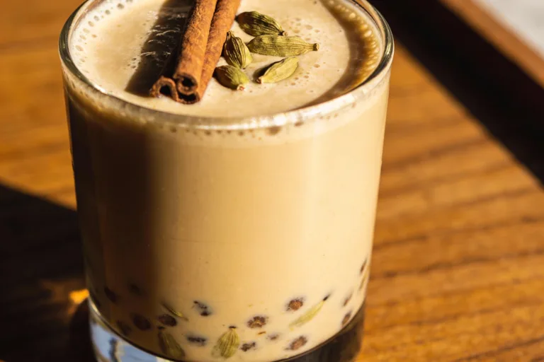 Vanilla Chai Smoothie With Real Spice