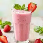 Dreamy Strawberry Basil Smoothie That Tastes Like Spring in a Glass
