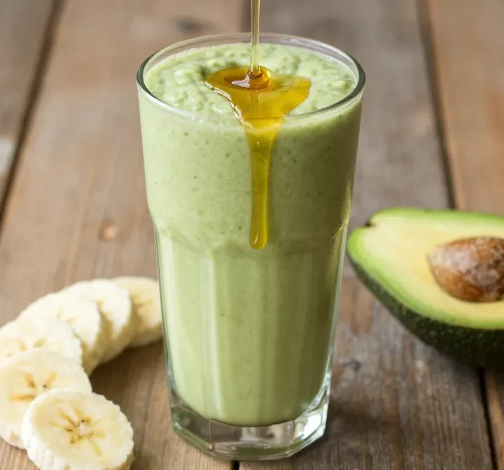 Avocado Smoothie with Banana + Honey (Super Creamy, Naturally Sweet) You’Ll Obsess Over
