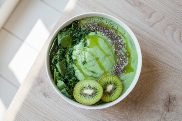 Green Smoothie Bowl That’s Surprisingly Good - green smoothie bowl