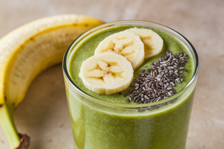 Banana Spinach Smoothie That Just Works - banana spinach smoothie